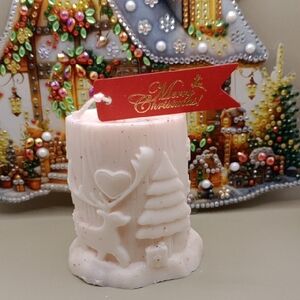 Festive Christmas Candle with Reindeer and Tree